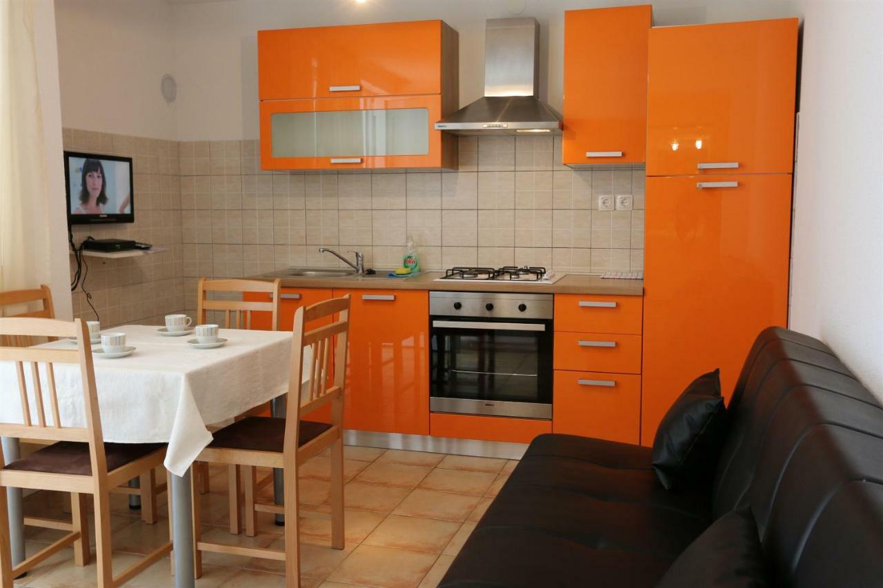 Apartments Hodzic 실로 외부 사진