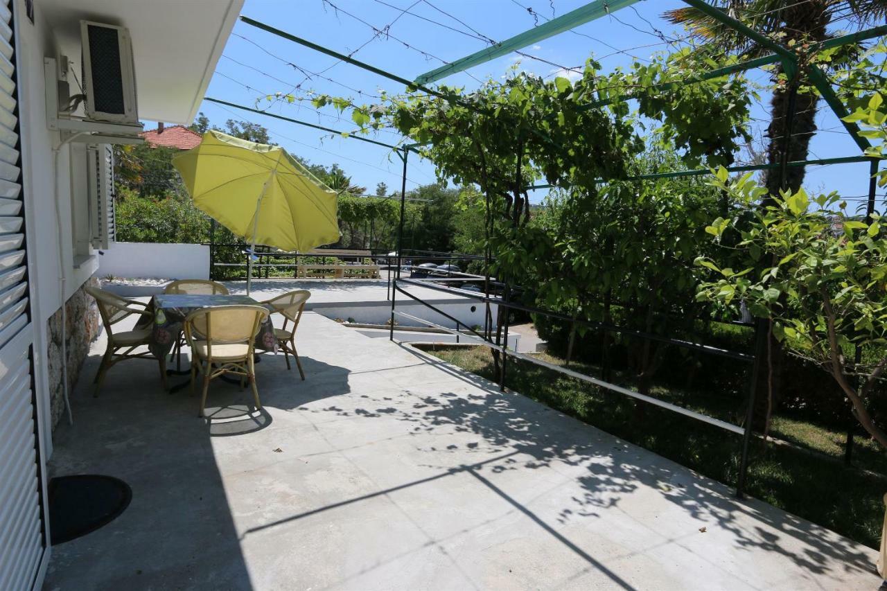 Apartments Hodzic 실로 외부 사진